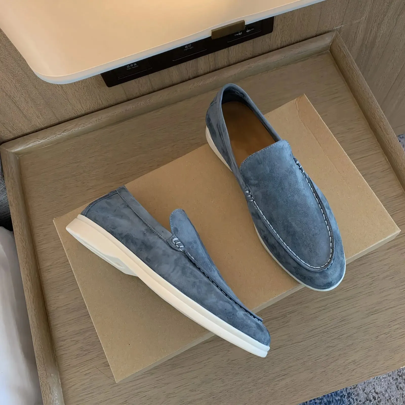Leo - Premium Loafers