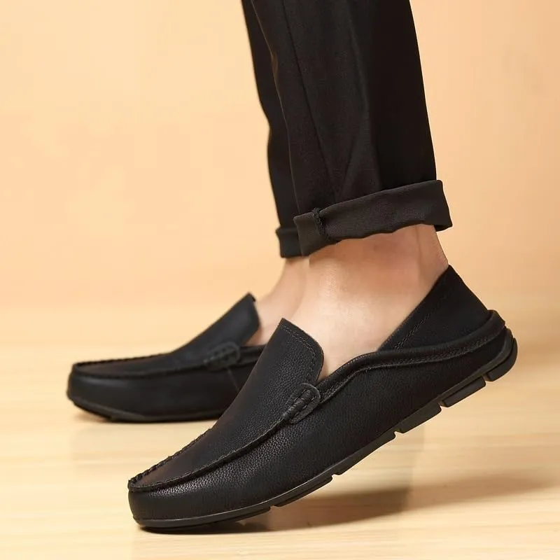 Men's Loafers Round Toe Solid Color Slip-On Shoes - Anti-Slip, Flexible, Apron Toe for Casual and Wedding Wear